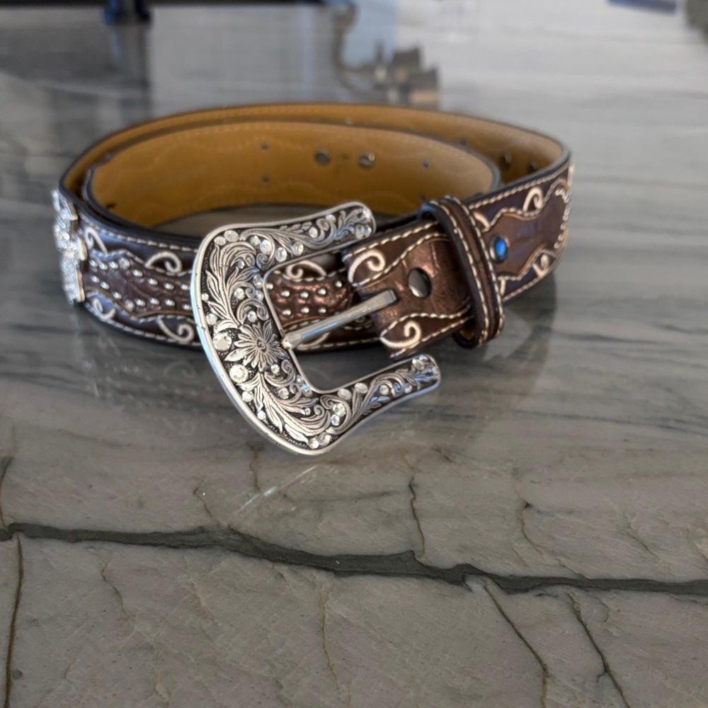 Ariat Embossed Brown Belt with Silver Buckle